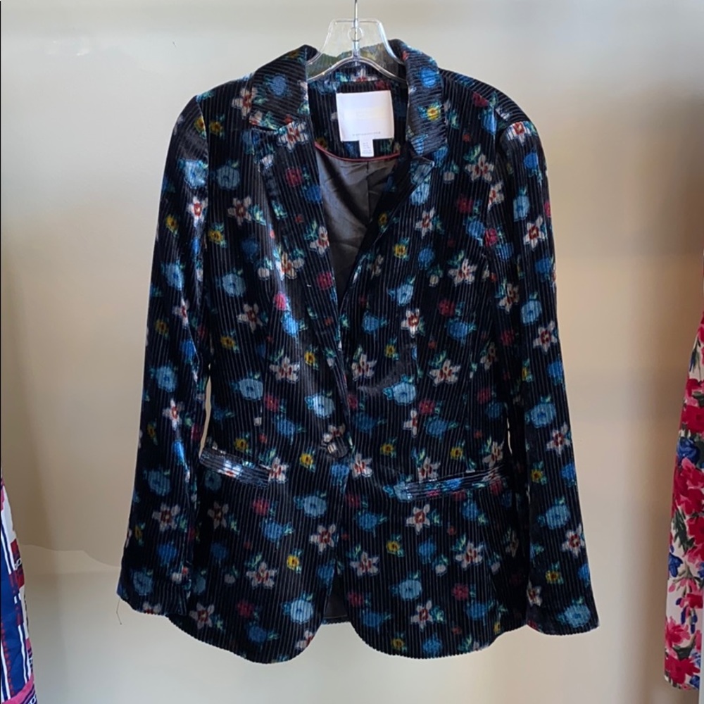 Ett Taia Velvet Floral blazer size 4